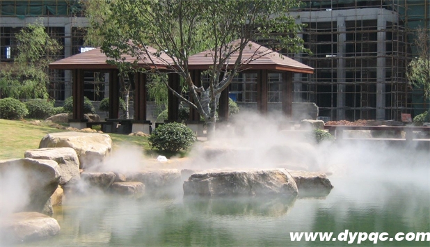 贵州兴义飞洋华府庭院雾森实景图 贵州兴义飞洋华府庭院雾森实景图