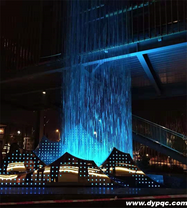 成都江安河展馆水帘假山实拍图 成都江安河展馆水帘假山实拍图