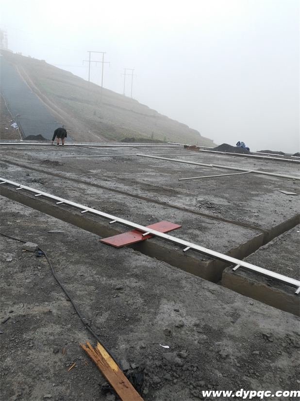 水景喷泉施工现场,水景喷泉管道安装