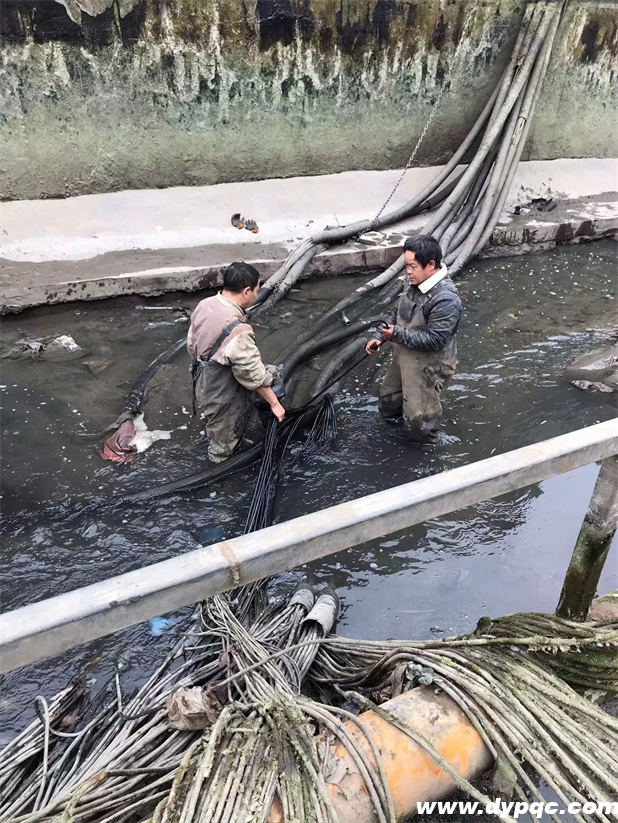 音乐喷泉线缆维修