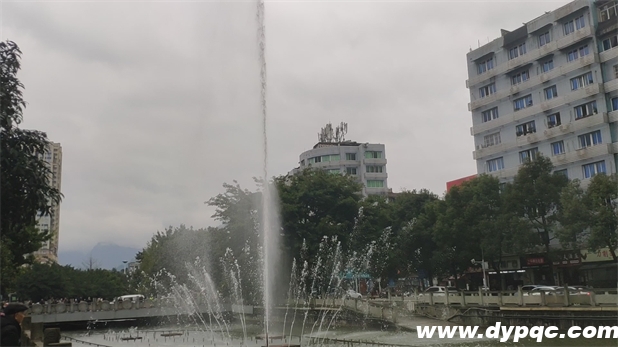 珙县僰都桥音乐喷泉现场实景