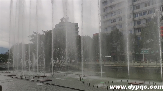 珙县僰都桥音乐喷泉高喷实景