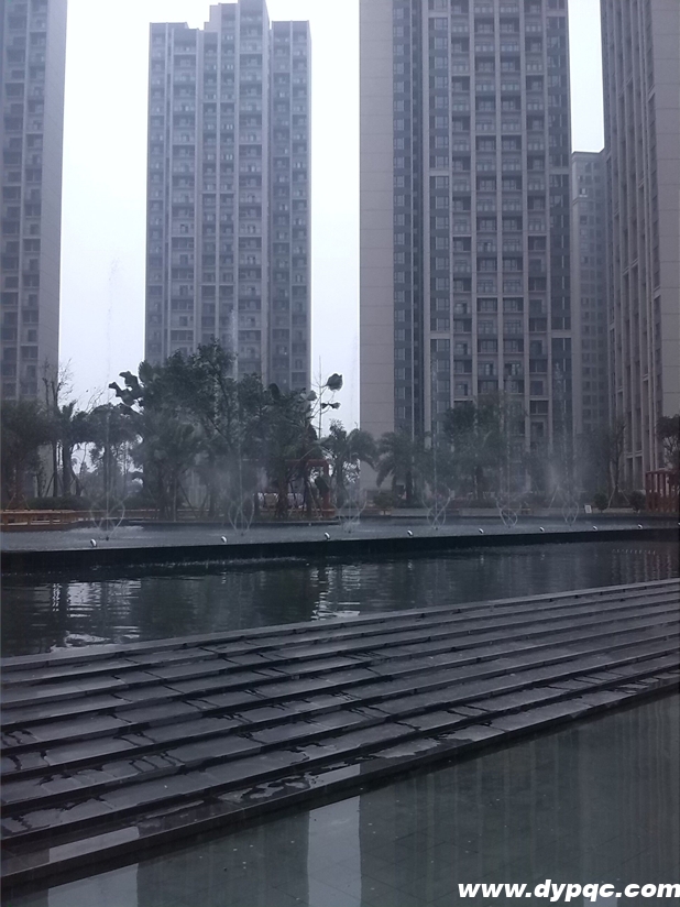 四川隆昌嘉和宽庭旋转实景 四川隆昌嘉和宽庭旋转实景