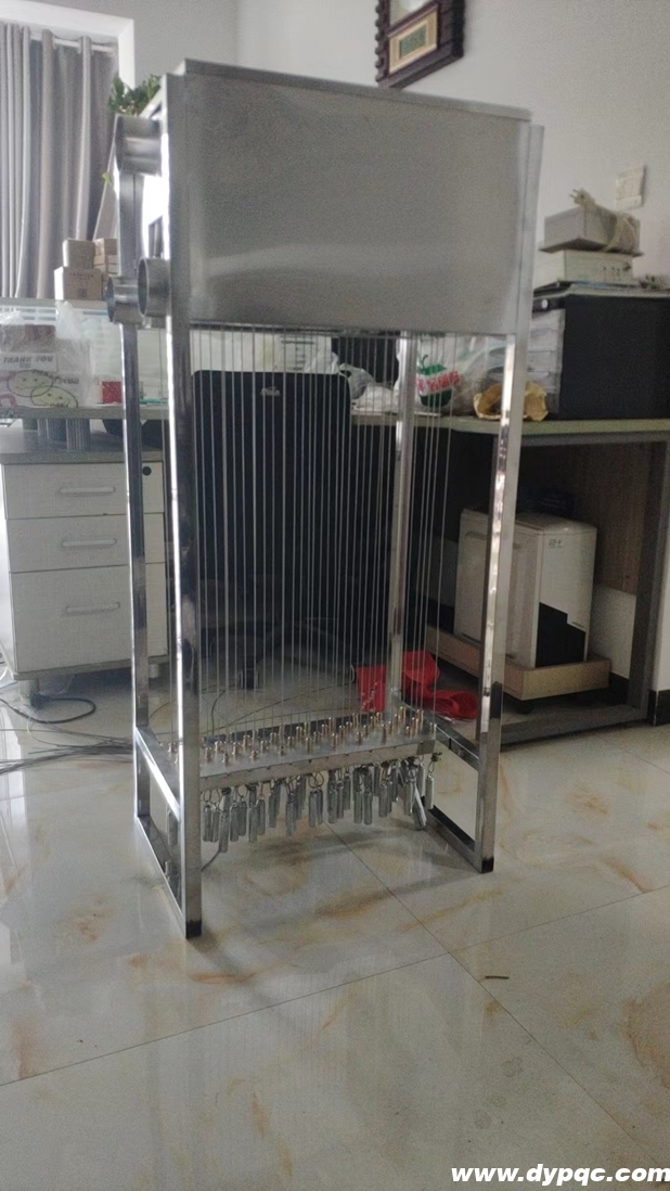 上海曹路招商花园拉线水帘水箱样品 上海曹路招商花园拉线水帘水箱样品