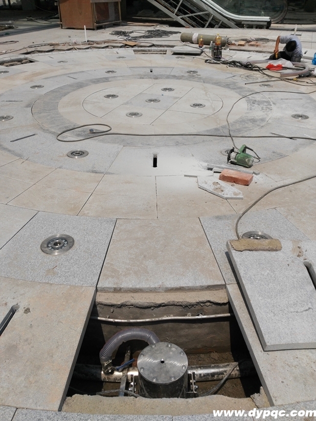 波光喷头施工现场 波光喷头施工现场