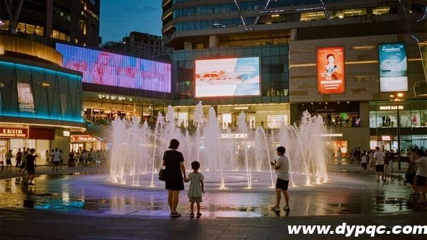 购物中心入口广场小型水景 购物中心入口广场小型水景